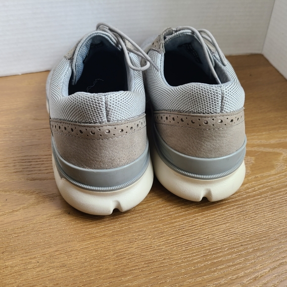 Johnston and Murphy Men's Classic Wingtip Oxford Dress Shoes,Size:11 Color: Grey - Picture 10 of 16